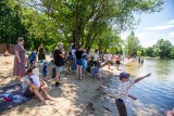 Mieszkańcy Krakowa bawią się na Pikniku Chorwackim przy zalewie Bagry. Atrakcji nie brakowało!