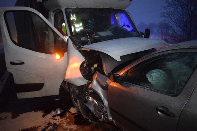 Wypadek na drodze krajowej numer 91 pomiędzy Kowalem a Lubieniem Kujawskim.