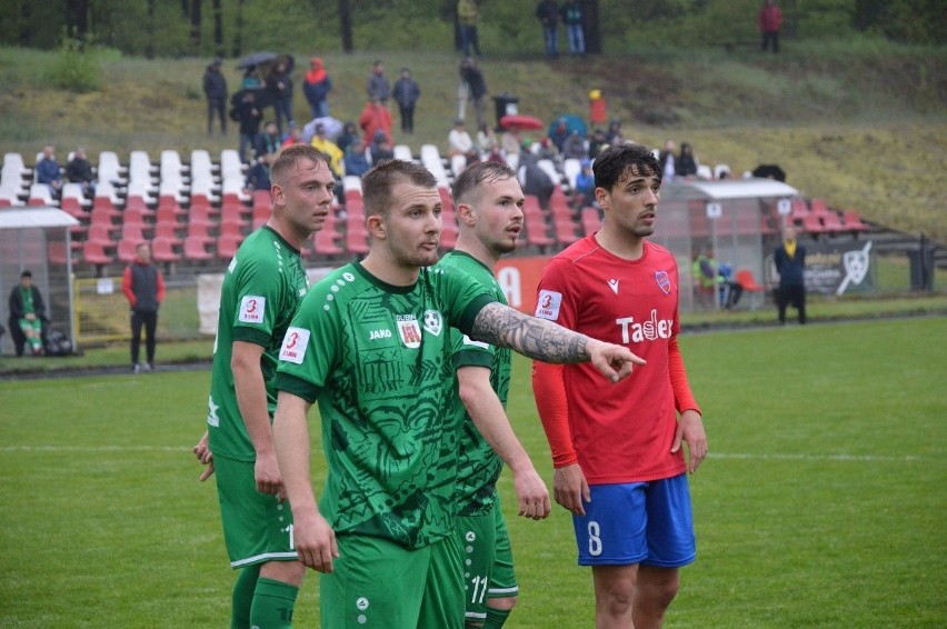 Piłkarskie Orły: Bartosz Skiba i Kacper Lewitzki liderami maja