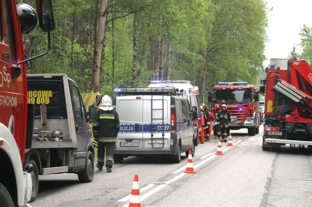 Rozbite dostawcze iveco koło Niestachowa 