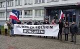 "Murem za polskim mundurem". Tyszanie udzielili wsparcia policjantom służącym na wschodniej granicy Polski