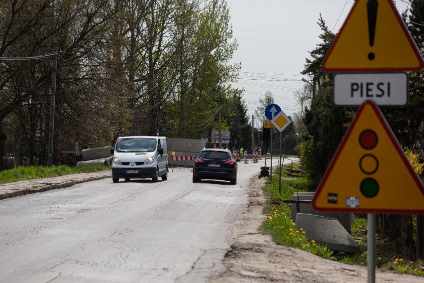 Rozpoczęła się przebudowa ulicy Klasztornej. Remont potrwa dwa lata [ZDJĘCIA]