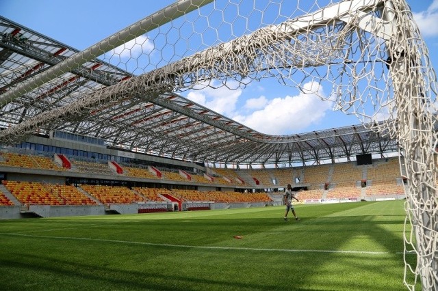 Prace na białostockim stadionie dobiegają końca. Równocześnie kierownictwo spółki już myśli, jak zapełnić obiekt imprezami, które sprawią, że do miejskiej kasy trafi jak najwięcej pieniędzy.