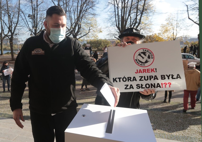 Protest restauratorów w Szczecinie - 3.11.2020