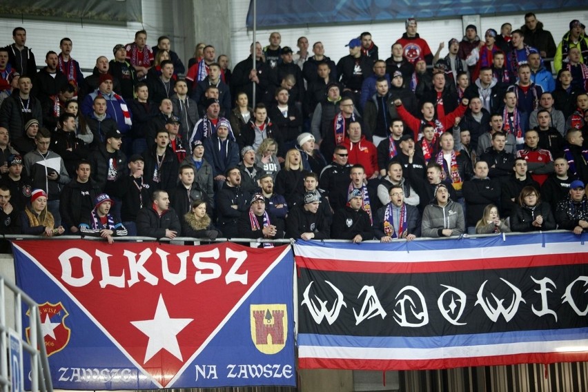 Piast Gliwice przegrał z Wisłą Kraków 1:2 w ostatniej...