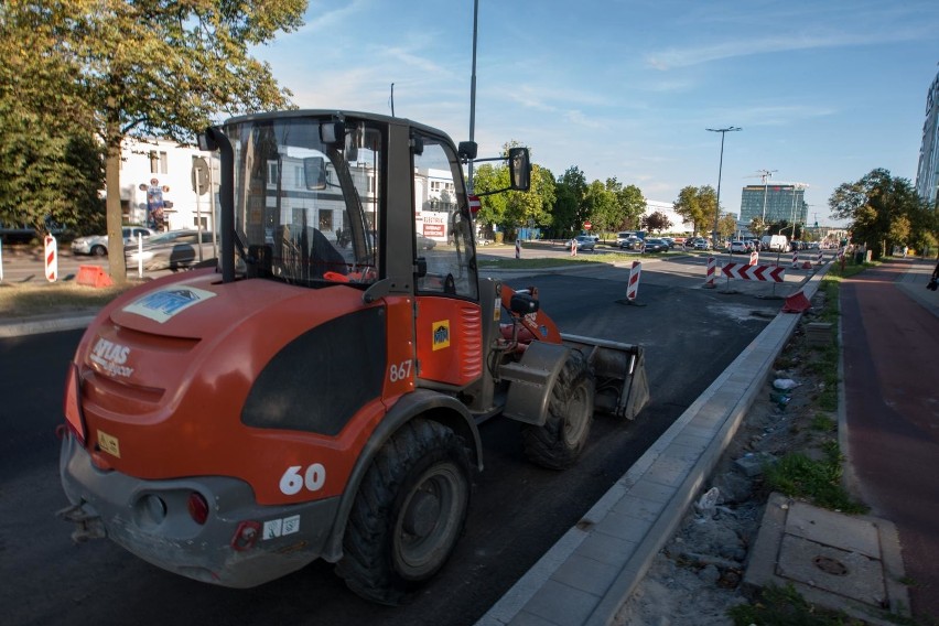 Obecnie w Śródmieściu prace trwają na Próchnika, Rewolucji...