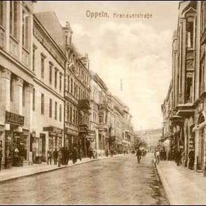 Fragment ul. Krakowskiej, ok. 1914. Widok w stronę placu...