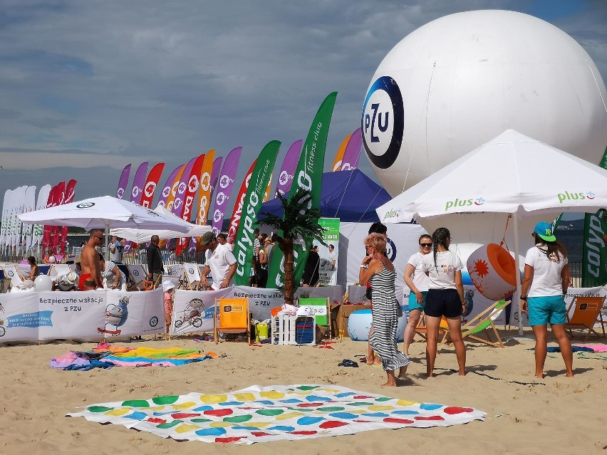 Słoneczny chillout na świnoujskiej plaży [ZDJĘCIA]