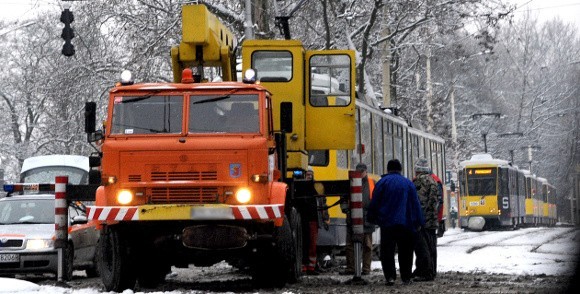 Przez niemal godzinę nie kursowały tramwaje w kierunku placu Rodła.