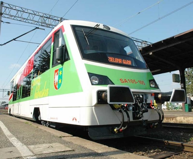 Szynobusy trafiły już na odcinki kolejowe w północnej części województwa i do Zbąszynka. Powinny też trafić do Lubuskiego Trójmiasta, a potem połączyć trójmiasto z Gorzowem.