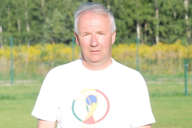 Janusz Cieślak cieszył się ze zwycięstwa swojej drużyny z Nidzianką Bieliny.