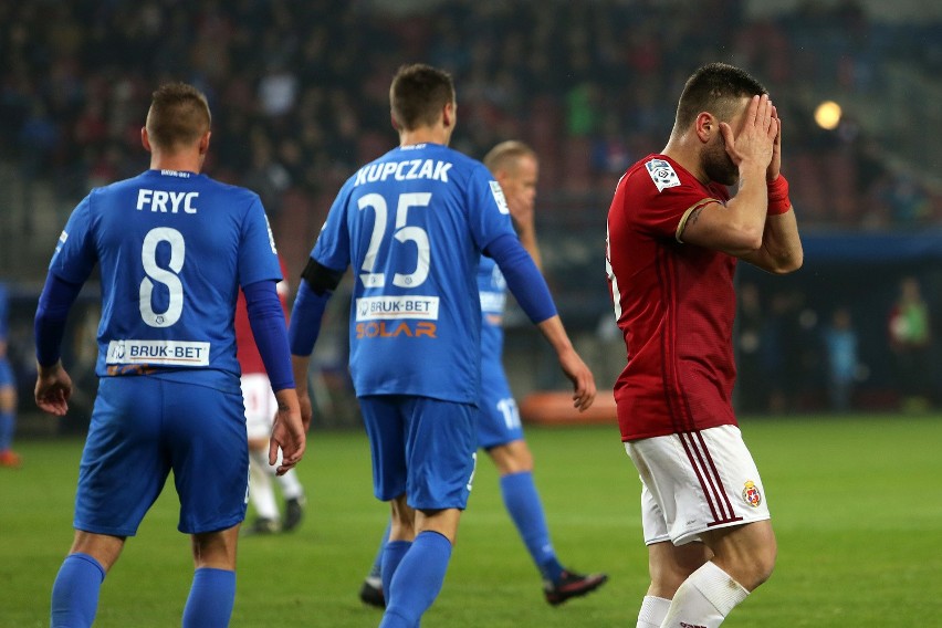 Wisła Kraków pokonała Bruk-Bet Termalikę Nieciecza 2:0