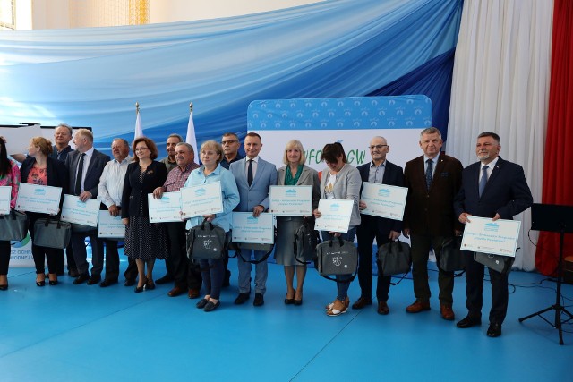 Sołtysi - ambasadorzy programu "Czyste powietrze" w Bałtowie.
