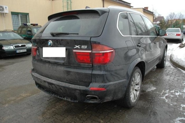 Litwin porzucił kradzione bmw X5, ale pościg dopadł przemytnika