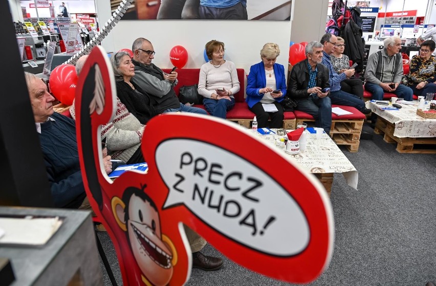 Sposób na nudę: 55 proc. uczestników badania...