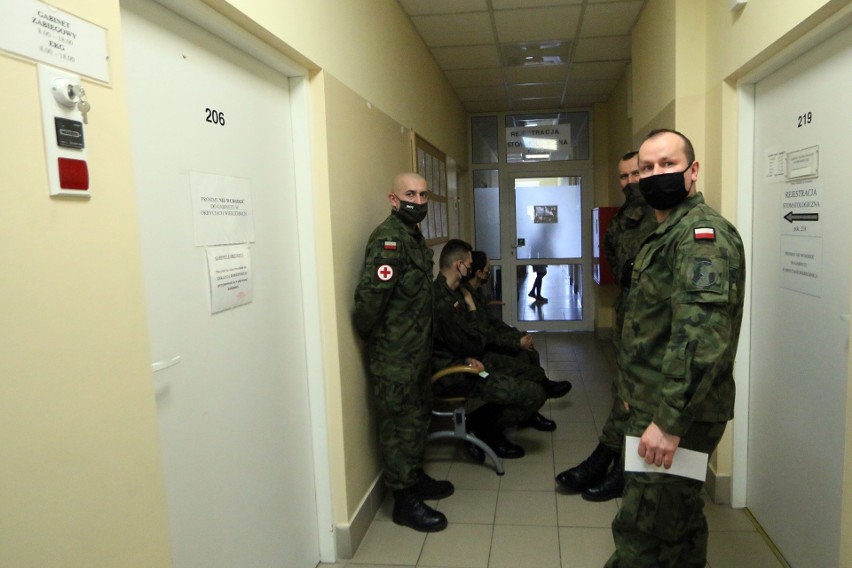 Pierwsze szczepienia przeciw Covid-19 w Szpitalu Wojskowym w Lublinie