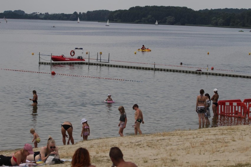 Jezioro Pławniowickie ma doskonałej jakości wodę...
