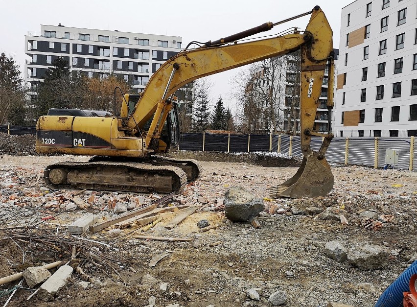 Kraków. Zabudowa okolicy Tauron Areny trwa w najlepsze. Powstają kolejne bloki [ZDJĘCIA]