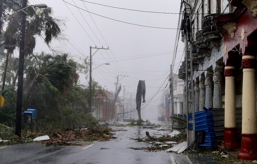 Huragan Ian. Floryda przygotowuje się na poważne zniszczenia, a Kuba zaczyna liczyć straty