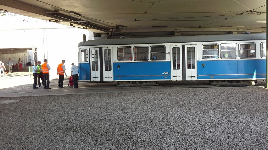 Awaria tramwaju na Rondzie Mogilskim dała się we znaki...