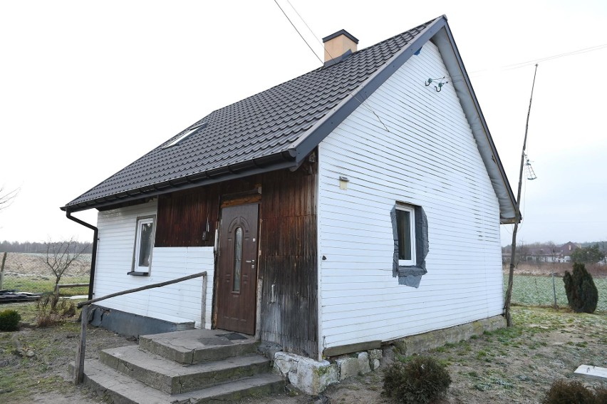 "Nasz Nowy Dom" w gminie Borkowice. Ekipa wyremontowała mieszkanie rodziny z Ninkowa