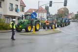 Protesty rolników na Pomorzu. 21.10.2020 r. „Ekoterroryści zapowiadają, że pójdą dalej”. Rolnicy blokowali m.in. dk 20 i dk 91