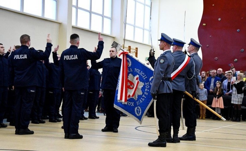 Przed Sekretarzem Stanu w Ministerstwie Spraw Wewnętrznych i...