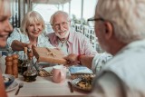 Druga waloryzacja emerytur 2024. Będzie kolejna podwyżka dla seniorów? Oto zasady dodatkowego świadczenia dla emerytów