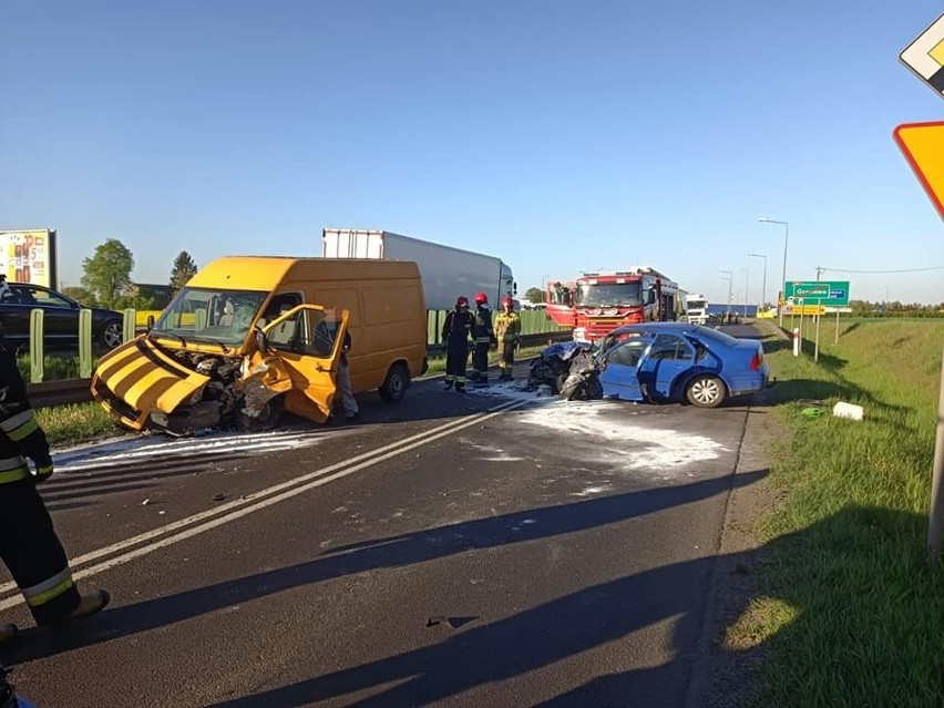 Poważny wypadek w Gronowie na DK 15. Są poszkodowani!