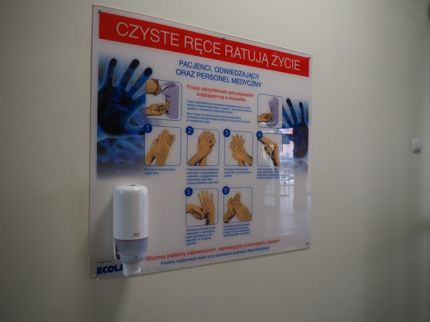 Instrukcje mycia rąk, żele antybakteryjne i przekładanie wyjazdów. Czy rzeszowskie instytucje są gotowe na koronawirusa?