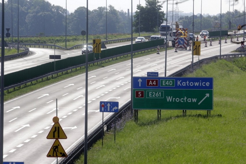 Remont autostrady A4 pod Wrocławiem. Już są zwężenia, od poniedziałku zamknięta jezdnia (ZDJĘCIA)