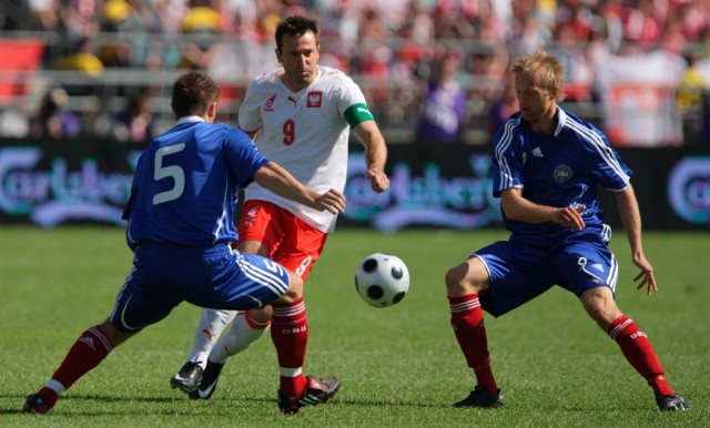 Maciej Żurawski (w środku) rozegrał 72 mecze w reprezentacji Polski i zdobył w nich 17 bramek