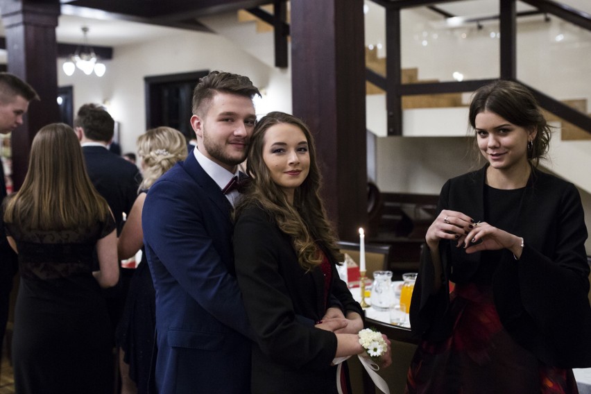 Studniówka I LO w Myślenicach w Folwarku Zalesie