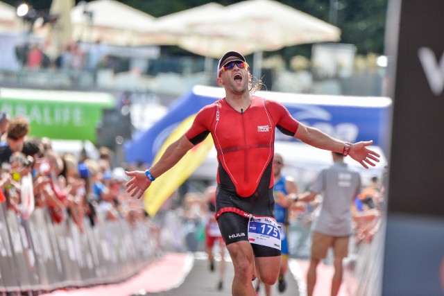 Jarosław Gontarz z Kozienic zainteresował się triathlonami dopiero 5 lat temu, a już ma na swoim koncie ukończenie takich morderczych zawodów jak Iron Man. 
