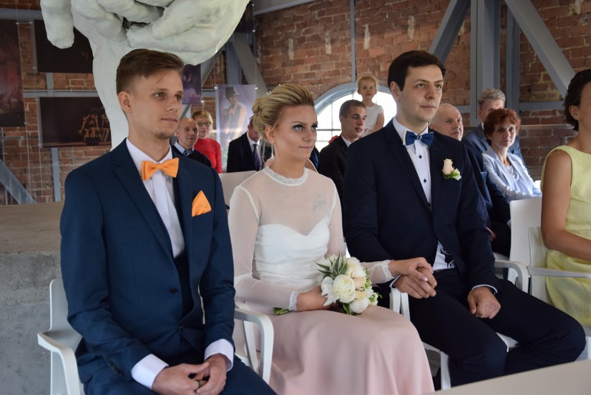 Świętochłowice: Kolejny ślub w wieży Basztowej kompleksu Wież KWK Polska ZDJĘCIA