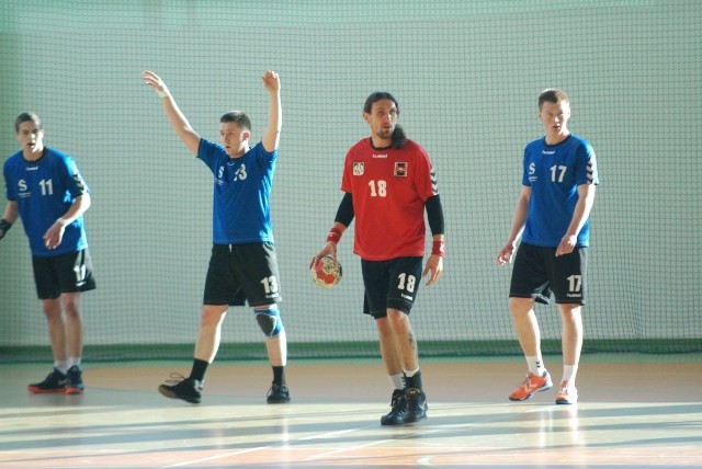 Maciej Sadecki (pierwszy z prawej) to wychowanek Wisły grający w AZS.