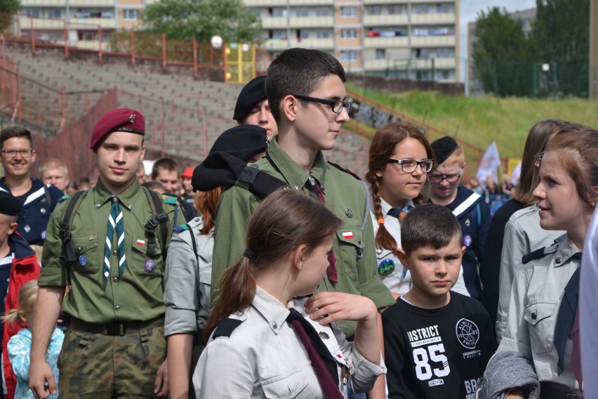 Korowód i koncert Eweliny Lisowskiej na rozpoczęcie Dni Jastrzębia-Zdroju! ZDJĘCIA