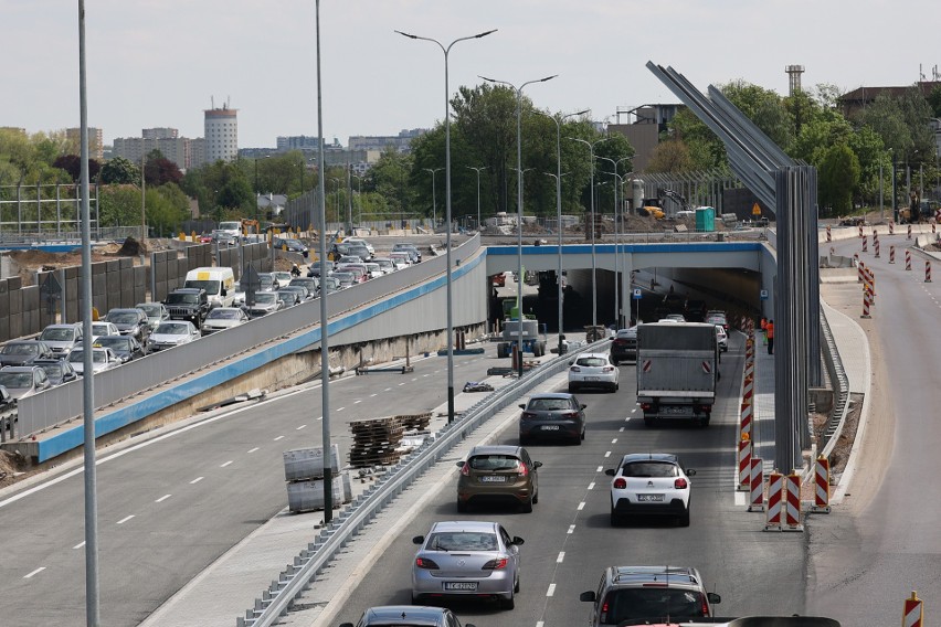 Kierowcy mogą już przejechać tunelem w kierunku Nowej Huty