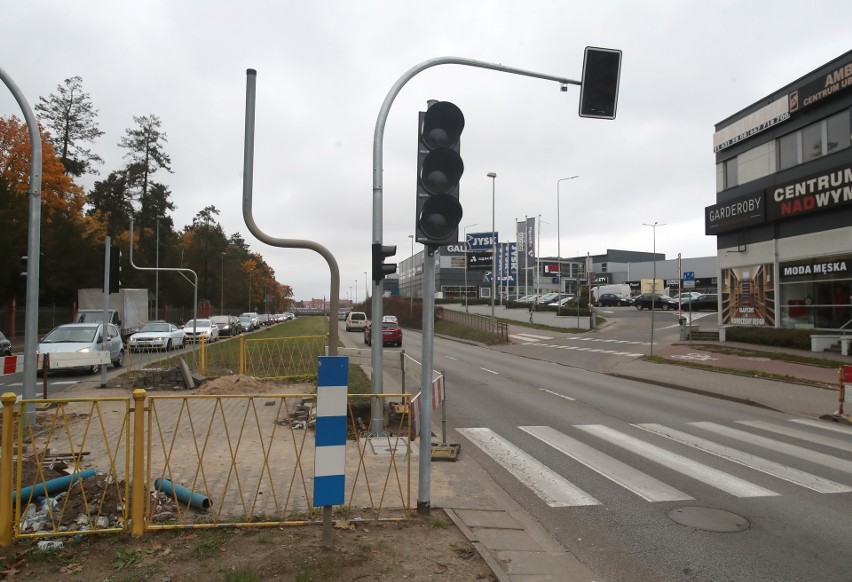 Nowa sygnalizacja zacznie działać na niebezpiecznym przejściu dla pieszych. Duże zmiany na ul. Mieszka I w Szczecinie