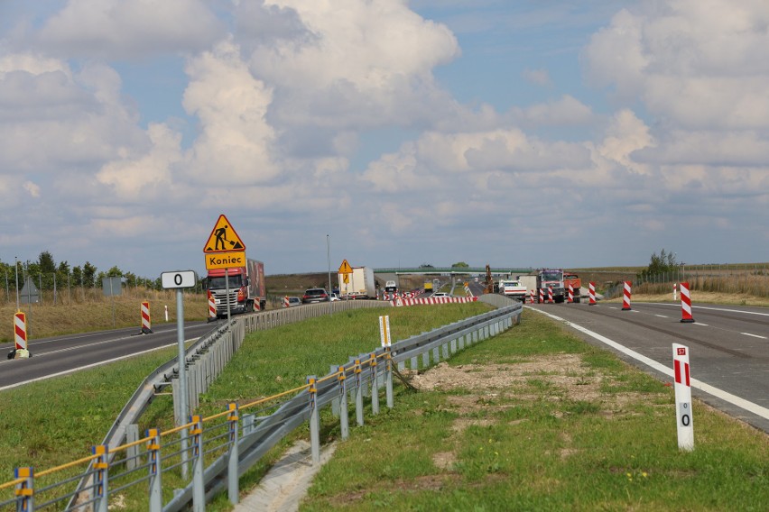 Ostatnie przygotowania przed otwarciem S7 od granicy Świętokrzyskiego w kierunku Krakowa. Zobacz zdjęcia