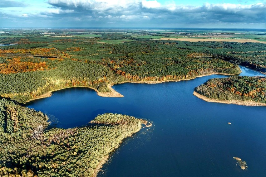 Niewiarygodnie urokliwe krajobrazy... To Jezioro Dankowskie...