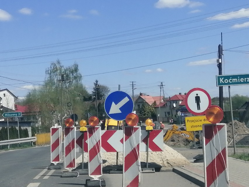 Uwaga kierowcy. Ruch wahadłowy na drodze krajowej między Sandomierzem i Łoniowem   