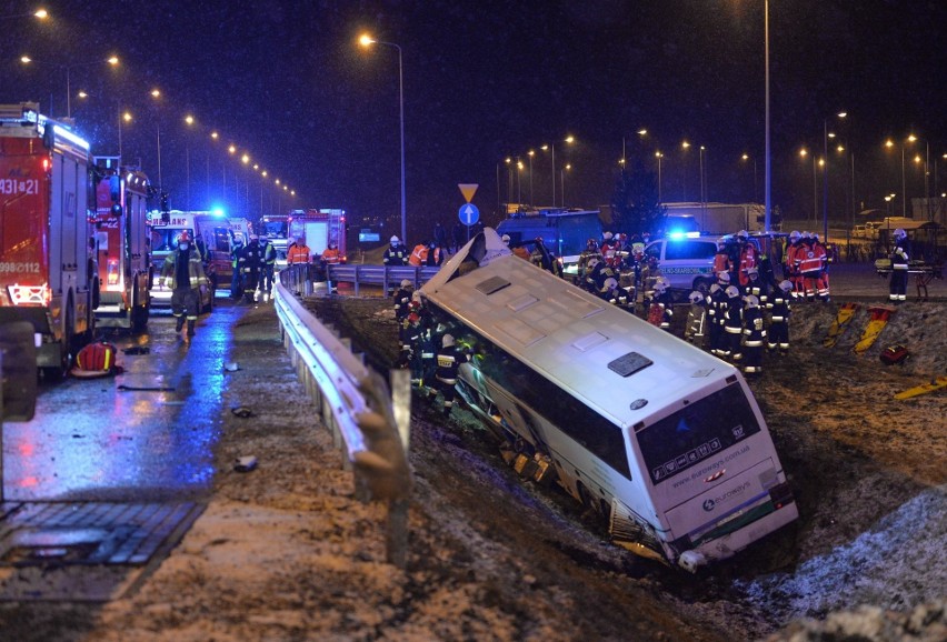 Po dwóch wypadkach ukraińskich autokarów, w których zginęło 7 osób, GDDKiA zamknęła MOP Kaszyce na autostradzie A4