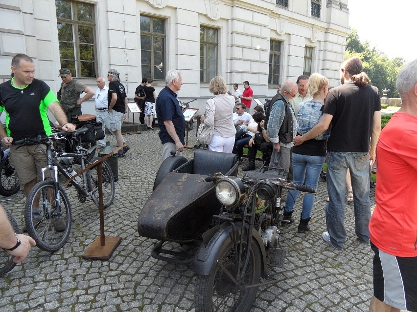 Pszczyna: wystawa motocykli na zamku