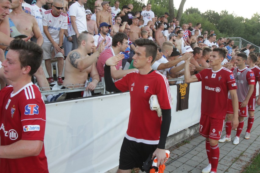 AS Trencin - Górnik Zabrze [ZDJĘCIA KIBICÓW]: Tak było na trybunach w Myjavie