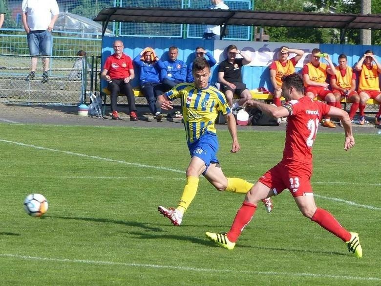 Mecz III ligi Tur Bielsk Podlaski - Widzew Łódź