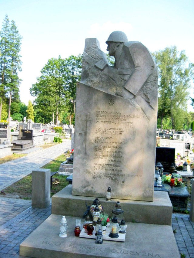 Obchody 79. rocznicy wybuchu II wojny światowej rozpoczną się 1 września przy pomniku Gloria Victis na starachowickim cmentarzu parafialnym, na Bugaju