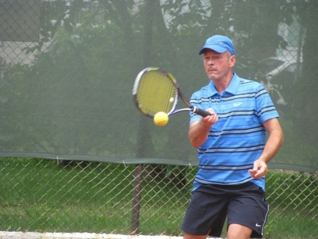 Czołowy ostrołęcki tenisista - Marek Dawidczyk.