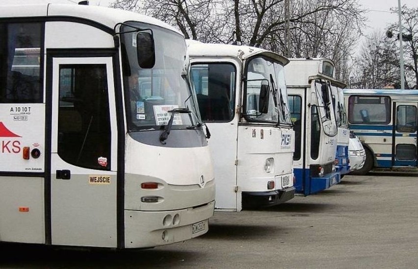 Tak kilka lat temu prezentowały się autobusy z floty PKS...