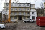 Zakopane. Rozpoczyna się remont budynku "Palace", gdzie Niemcy mordowali Polaków 